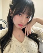 伦敦留学生约炮约爱加line：wt8135可上门或Whats