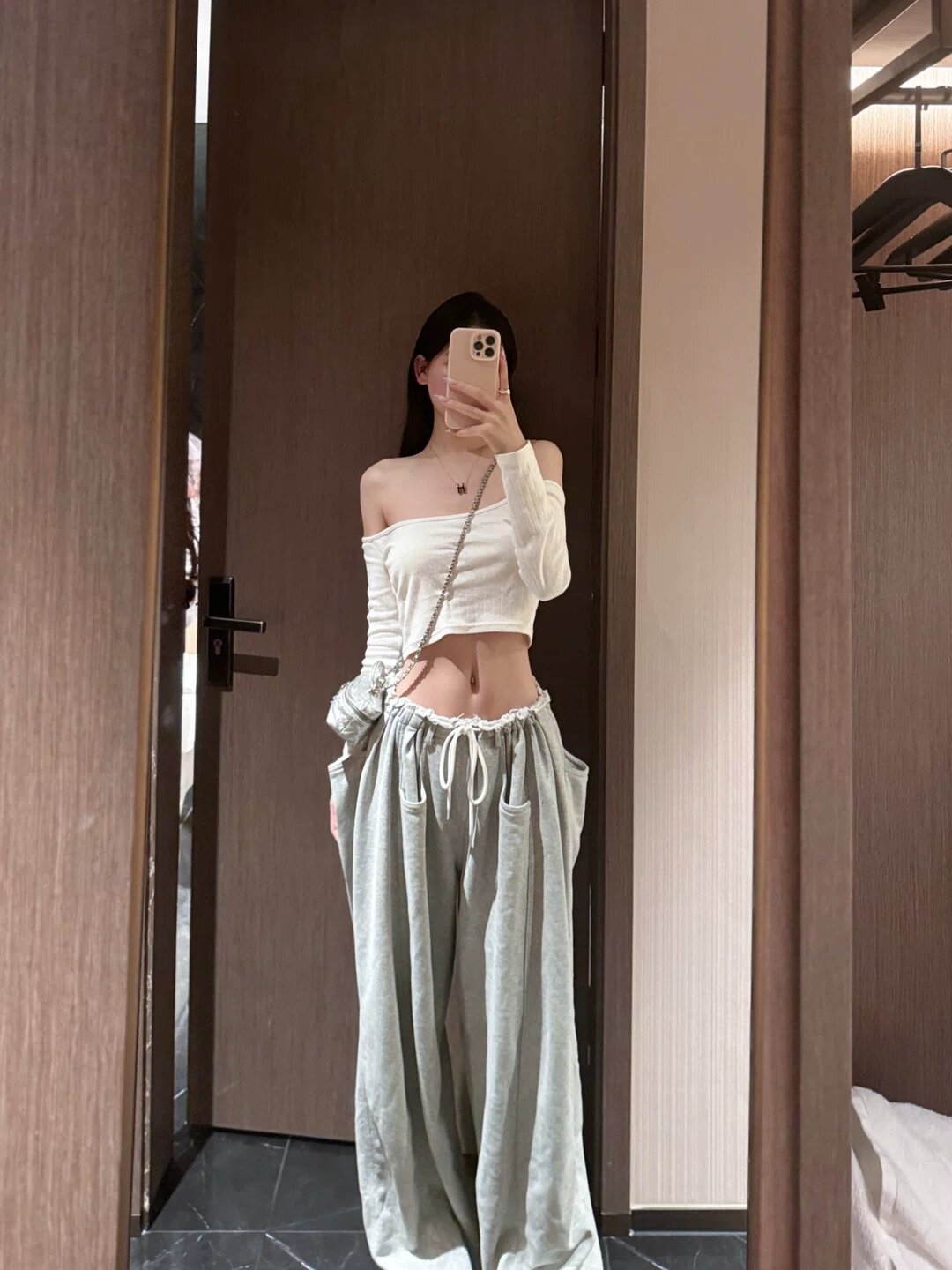 堪萨斯城留学生约炮约爱加line:qj98877可上门 堪萨斯城留学生约炮约爱加line:qj98877可上门