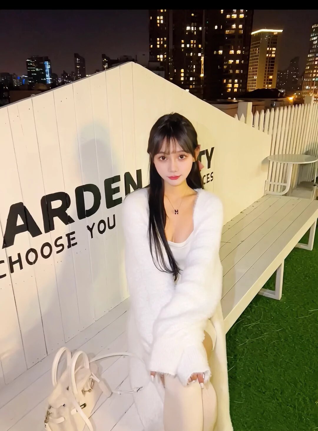 费城留学生约炮约爱加line:qj98877可上门 费城留学生约炮约爱加line:qj98877可上门