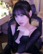伯明翰留学生约炮约爱加line：wt8135可上门或What