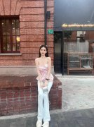 威尔明顿留学生约炮约爱加line：qj98877可上门