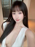 曼哈顿 留学生约炮加LINE: wt8135 可上门